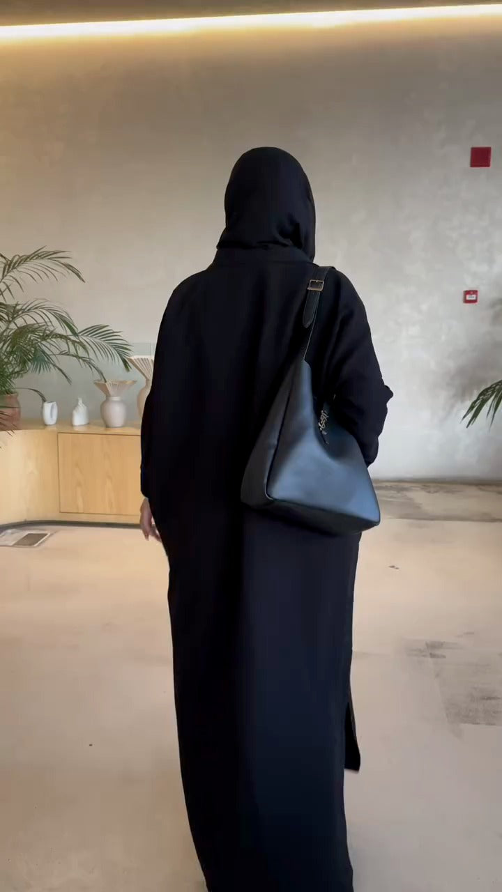 ♡ كيمونو عباية لك سيدتي اكتشفي التوازن المثالي بين الحشمة والرقي